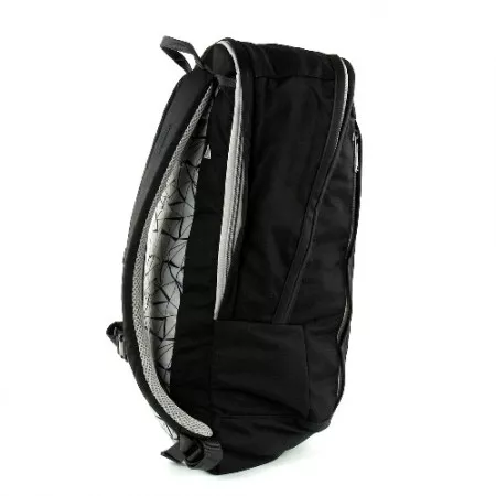 Cestovní batoh Eastpak, černý, šedé zipy