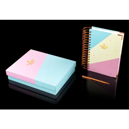 Denní nedatovaný diář Plánovač štěstí v dárkovém balení