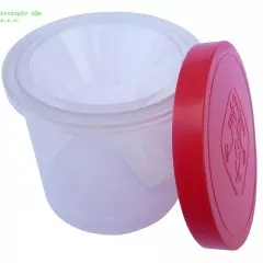 Kalíšek na vodu s bezpečnostním uzávěrem