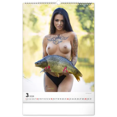 Nástěnný kalendář Girls and Carps 2026, 33 x 46 cm