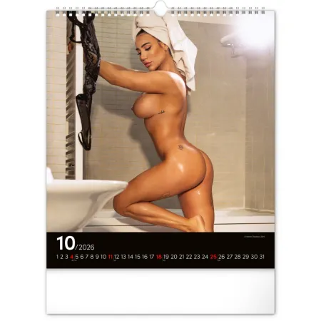 Nástěnný kalendář Hot Girls 2026, 30 x 34 cm