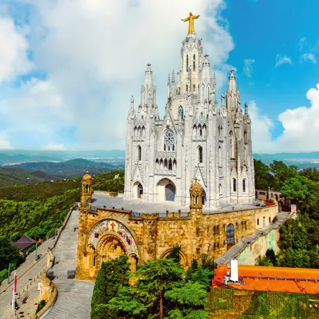 NOTIQUE Poznámkový kalendář Barcelona 2026, 30 x 30 cm