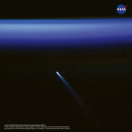 NOTIQUE Poznámkový kalendář NASA 2026, 30 x 30 cm