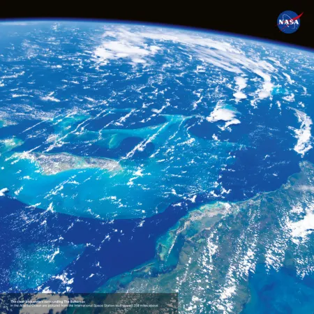 NOTIQUE Poznámkový kalendář NASA 2026, 30 x 30 cm