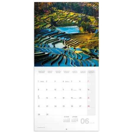 NOTIQUE Poznámkový kalendář Naše Planeta 2026, 30 x 30 cm