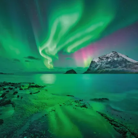 NOTIQUE Poznámkový kalendář Polární záře 2026, 30 x 30 cm