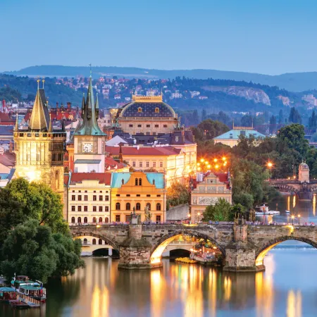 NOTIQUE Poznámkový kalendář Praha 2026, 30 x 30 cm